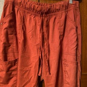 Women’s jogger scrub bottoms